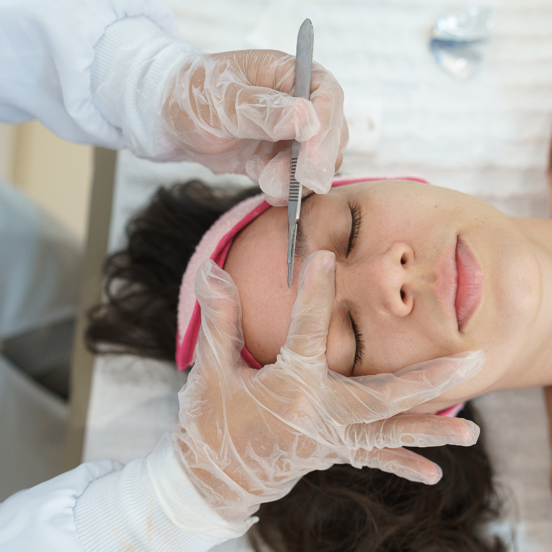 The Pros and Cons of Dermaplaning