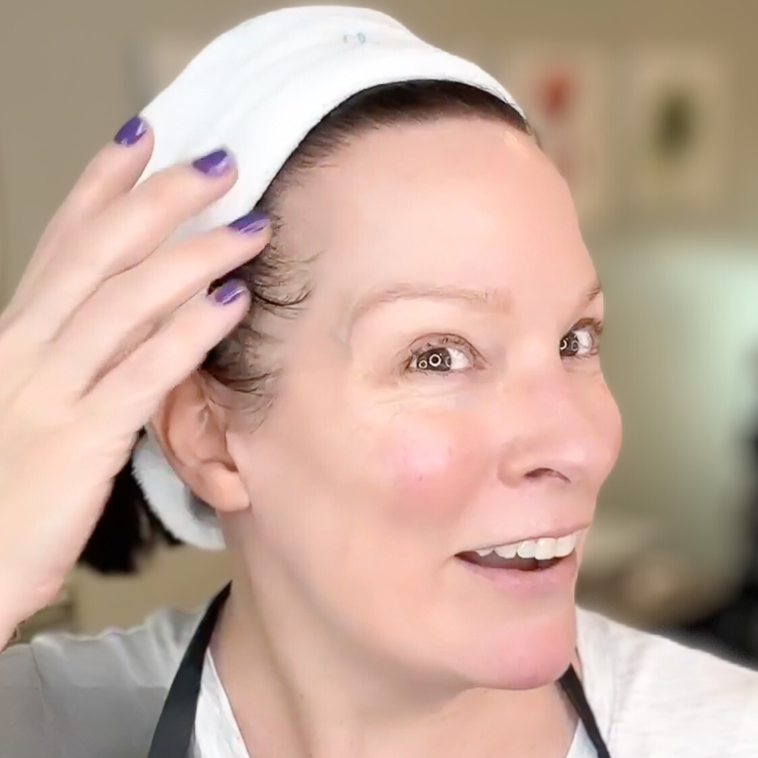 Ladies, Our Hair Thins Too! How Hair Growth Serum Helps