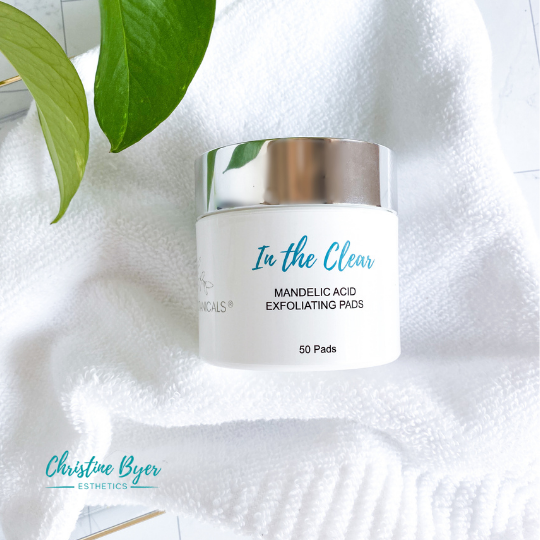 CBE Botanicals In the Clear - Mandelic Acid Exfoliating Pads